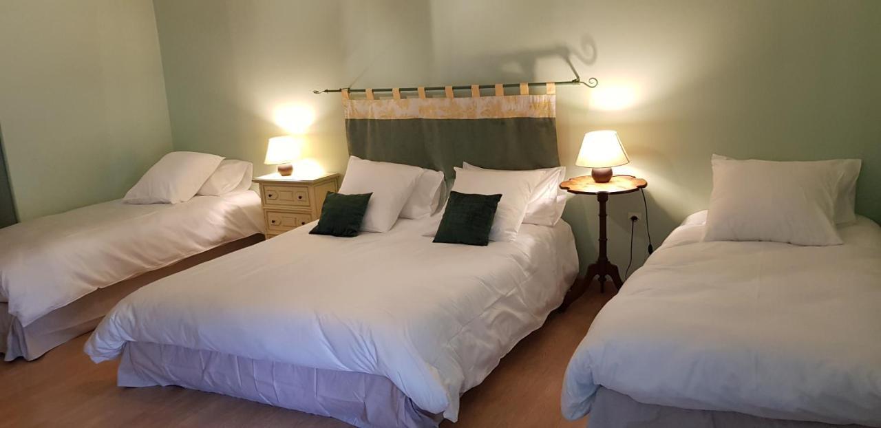 Bleu Bonheur Bed & Breakfast Dennevy Bagian luar foto