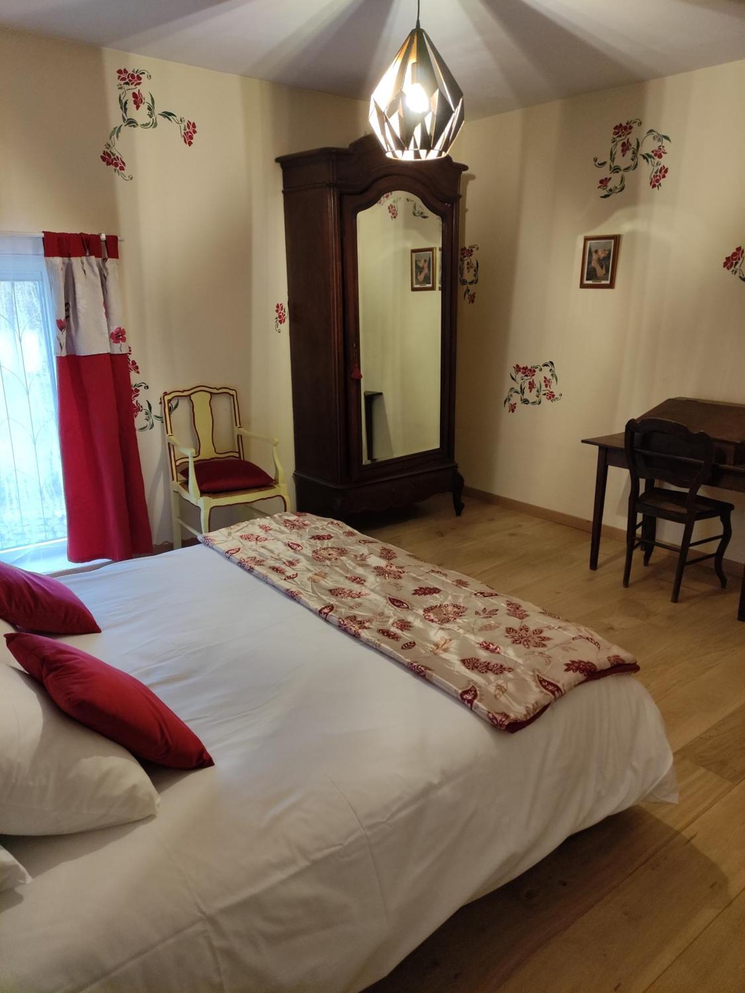 Bleu Bonheur Bed & Breakfast Dennevy Ruang foto